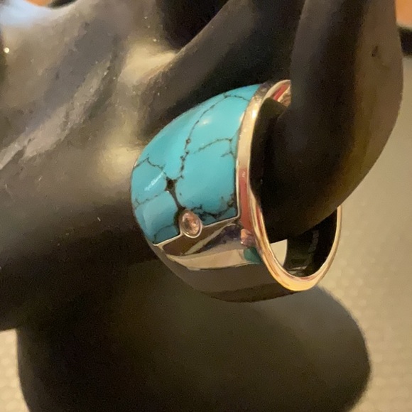 Ladies ring excellent condition sterling silver - Picture 3 of 4